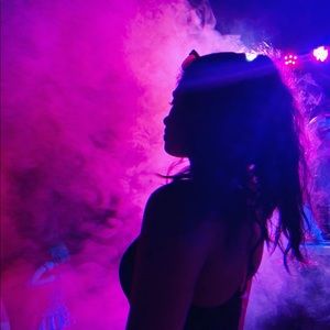 Meet your Posher, Samara